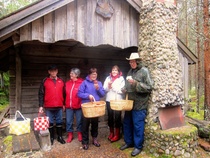 Sieniretki 2016, taukopaikalla Varaustuvalla 4.9.2016